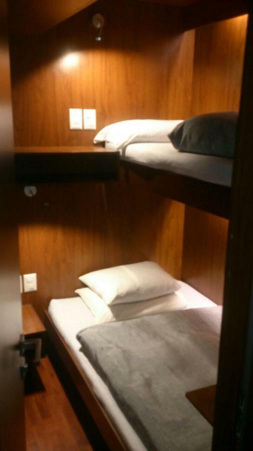 Onkel Inn Airport Sleepbox La Paz Buitenkant foto