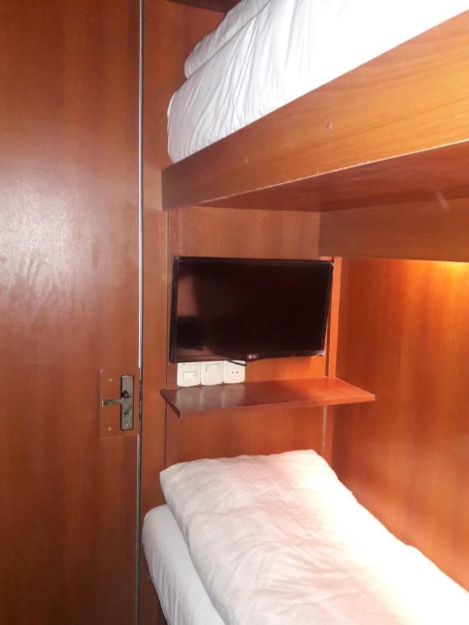 Onkel Inn Airport Sleepbox La Paz Buitenkant foto